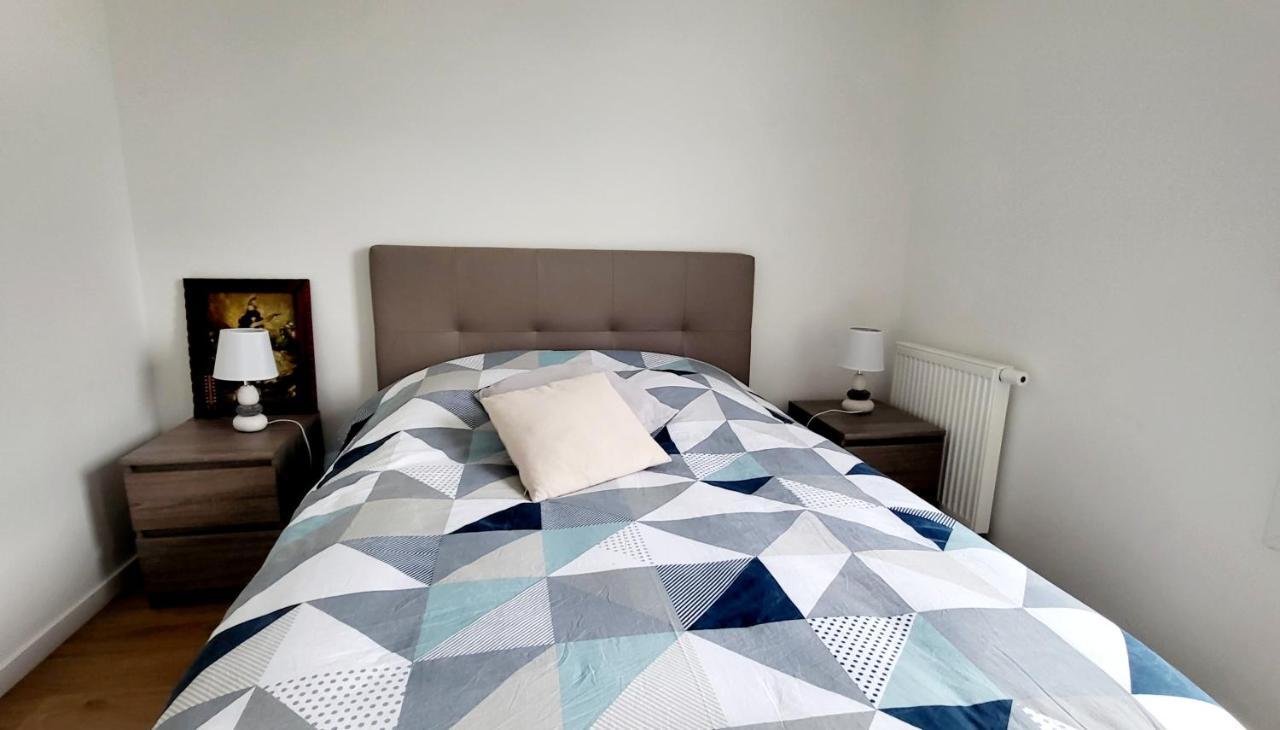 Appartement Moderne Finement Decore Avec Balcon A Vannes Centre Εξωτερικό φωτογραφία